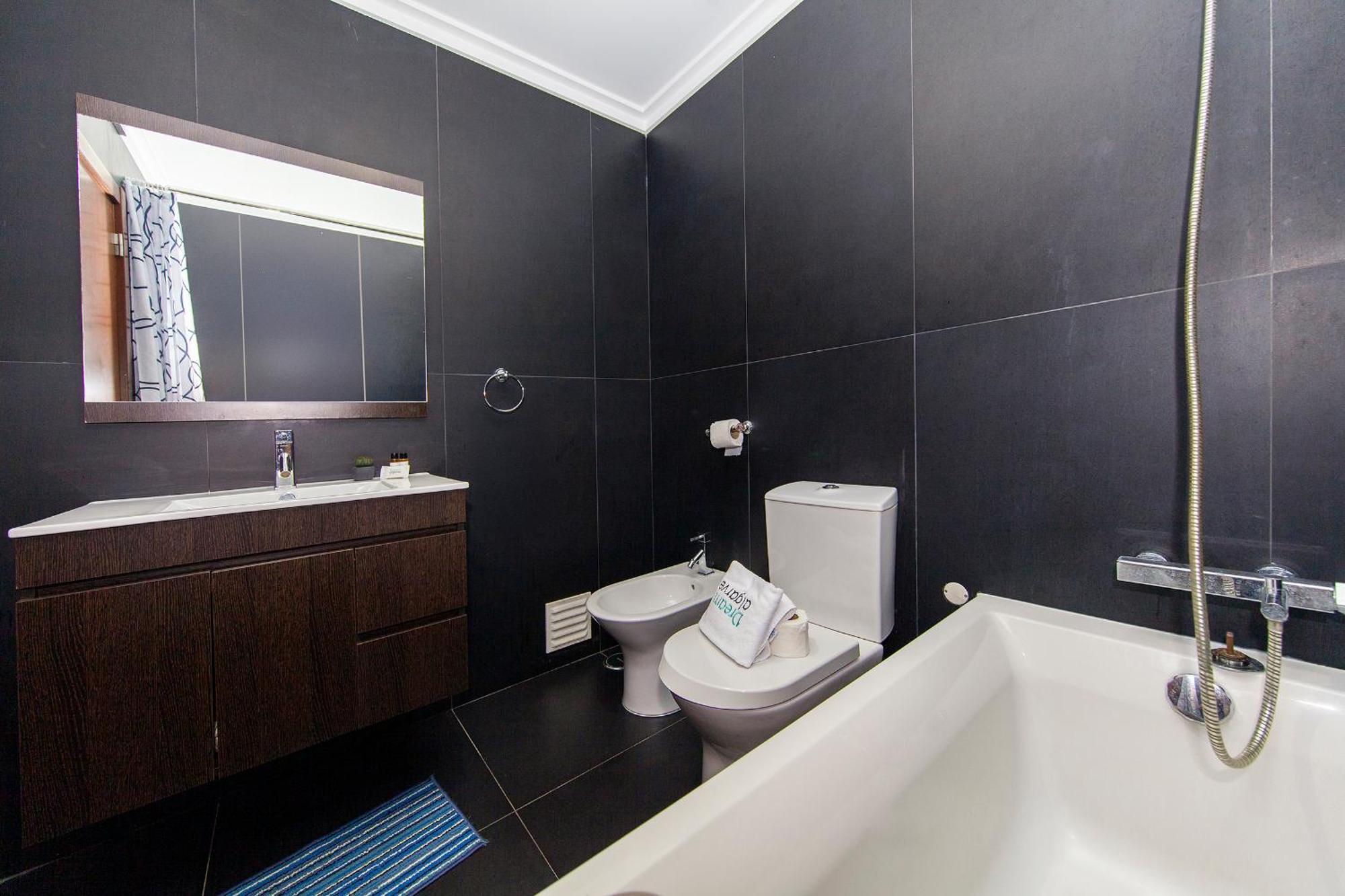Apartamento B04 - Luxury 2 Bed W Terrace Pool *